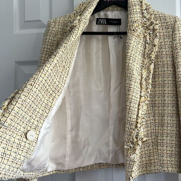 ZARA Double Breasted Tweed Weave Cropped Jacket - Picture 16 of 16
